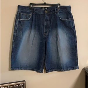 Men’s jean shorts